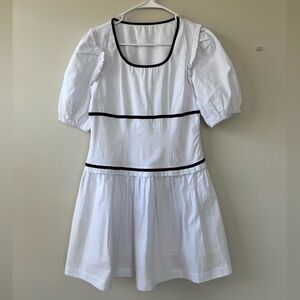Commense Women’s Size Medium Dress White With Black Trim 100% Cotton NEW